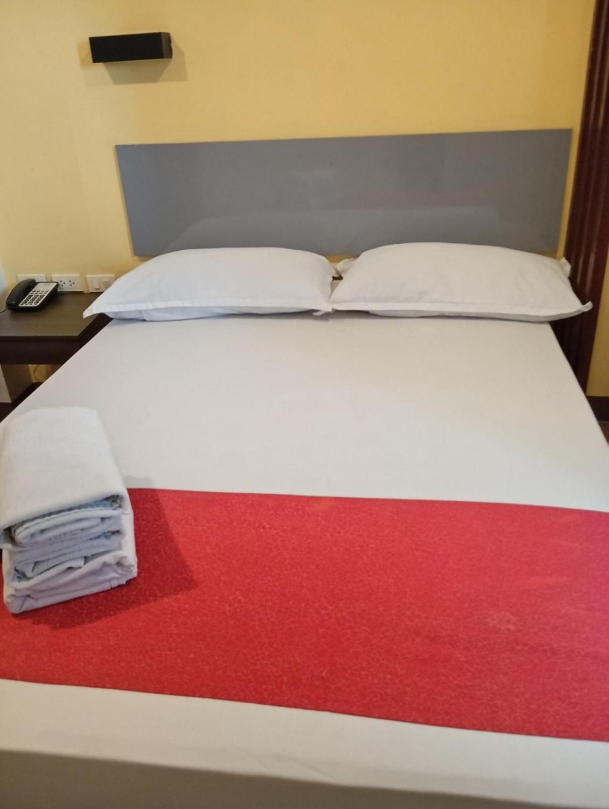 Mc Hotel Novaliches Caloocan Εξωτερικό φωτογραφία